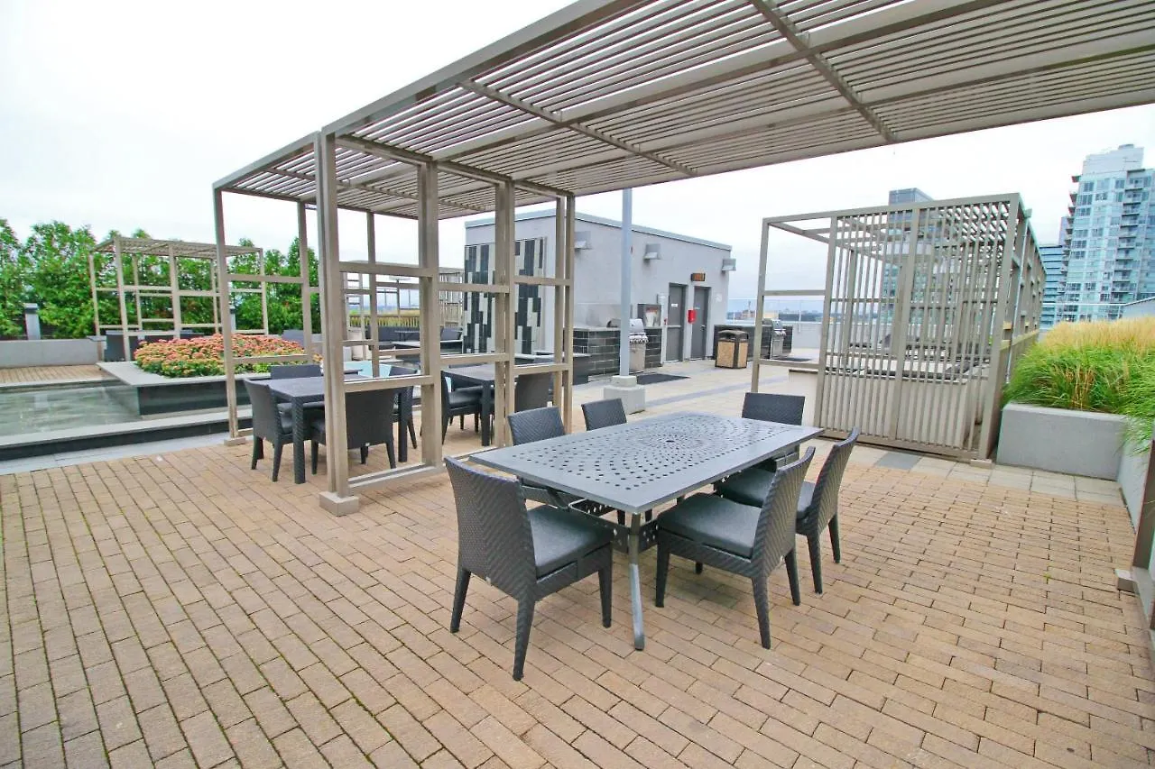 Boutique Suites - Entertainment District, Scotiabank Arena - Downtown Toronto