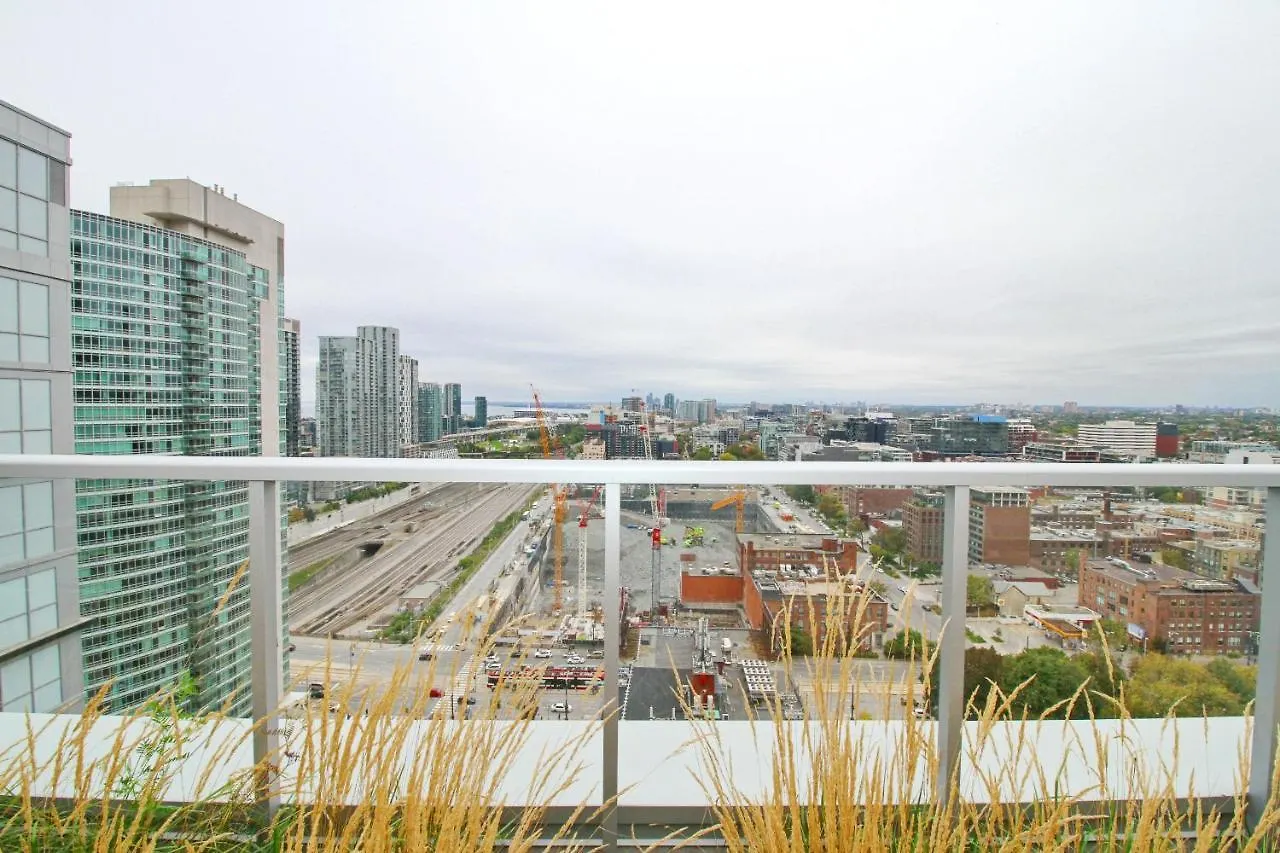 Διαμέρισμα Boutique Suites - Entertainment District, Scotiabank Arena - Downtown Τορόντο