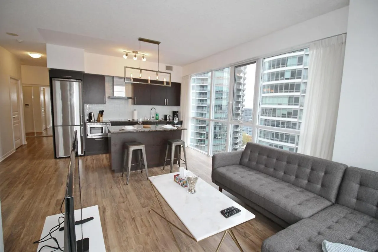 Boutique Suites - Entertainment District, Scotiabank Arena - Downtown Τορόντο 0*,